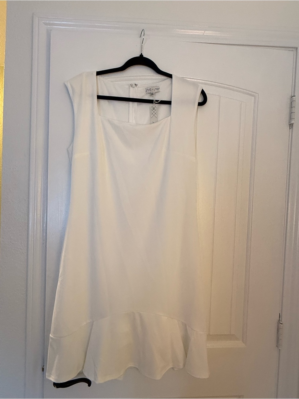 She + Sky White Ruffle Hem Mini Dress | XL | NWT